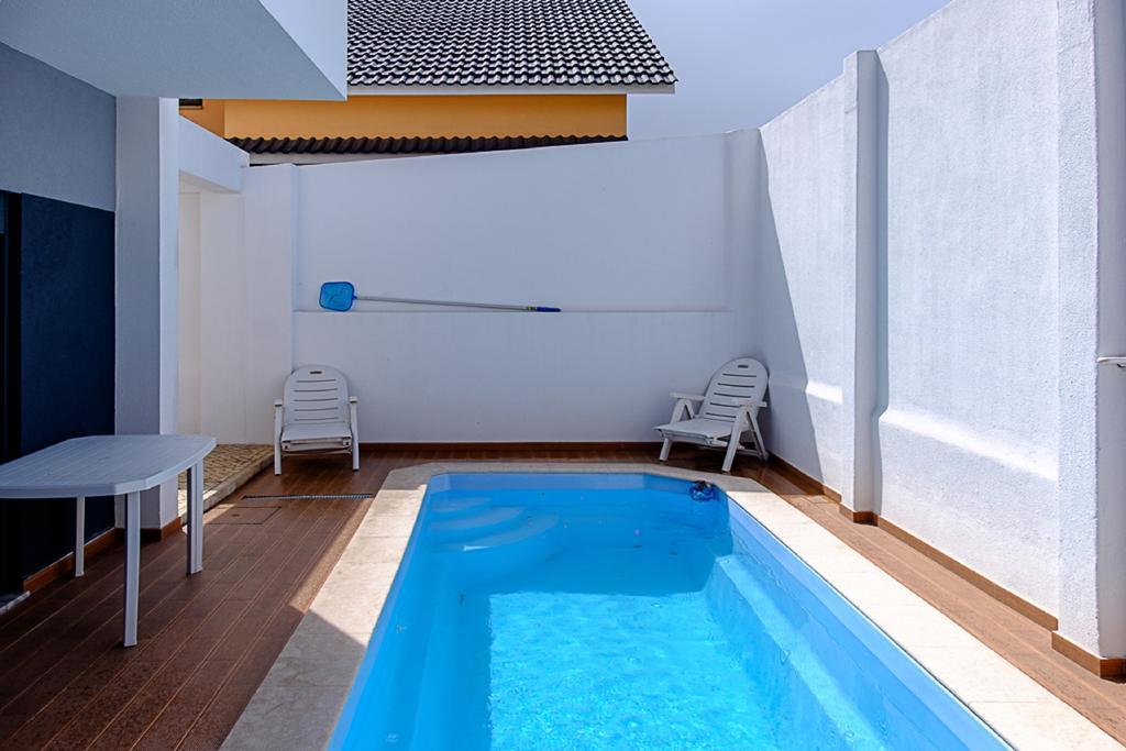 Sunset Holiday Home แฟร์เนาแฟร์โร ภายนอก รูปภาพ
