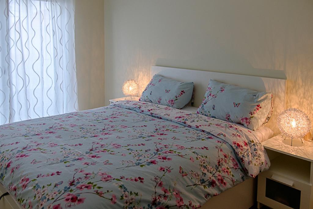 Sunset Holiday Home แฟร์เนาแฟร์โร ภายนอก รูปภาพ